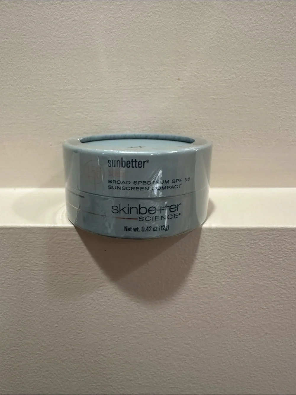 Sunbetter SPF 56 Sheer Mineral Sunscreen Compact - Light Blue